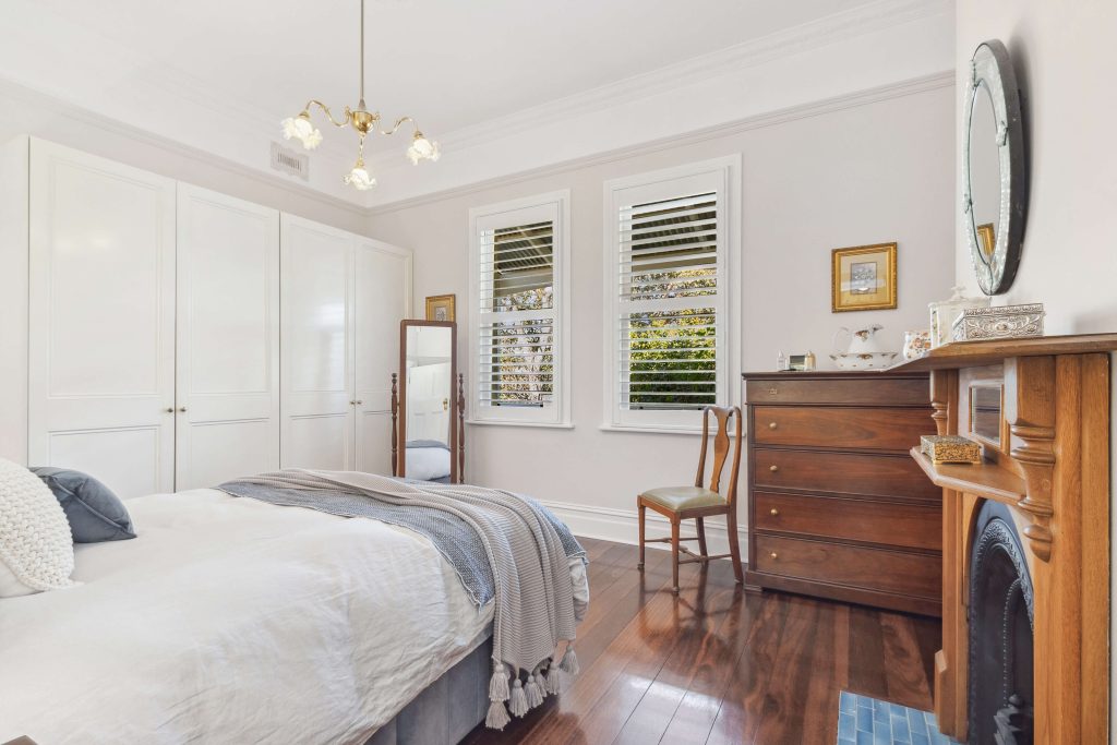 PRINT 8 Queens Crescent, Mount Lawley 07