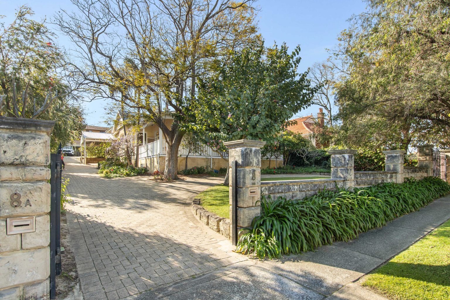 8 Queens Crescent Mount Lawley