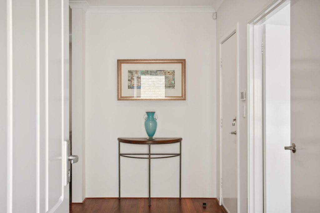 WEB 49A Keane Street Wembley 10