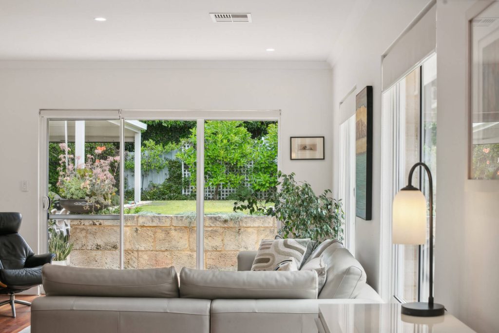 WEB 49A Keane Street Wembley 32