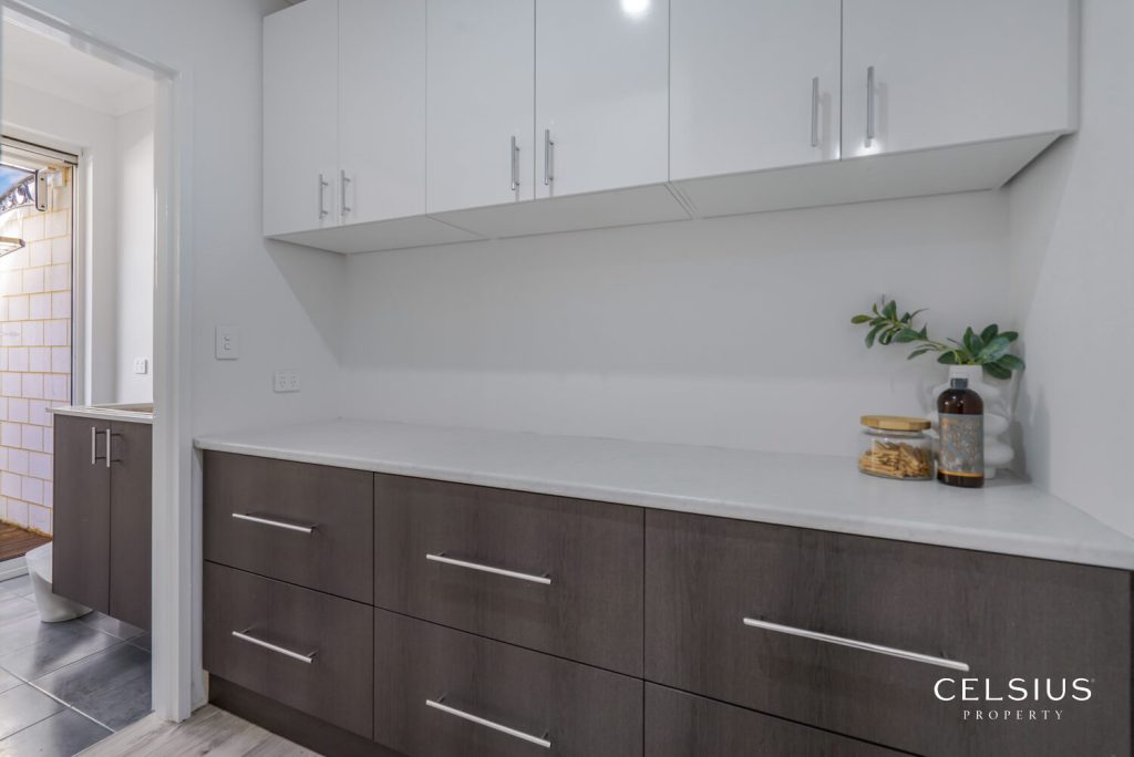 WEB-8-Rockvale-Crescent-Harrisdale-16